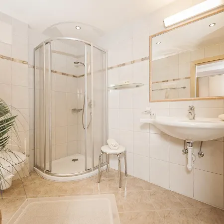 Szálloda Gletscherblick 3*