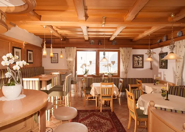 Hotel Gletscherblick 3*